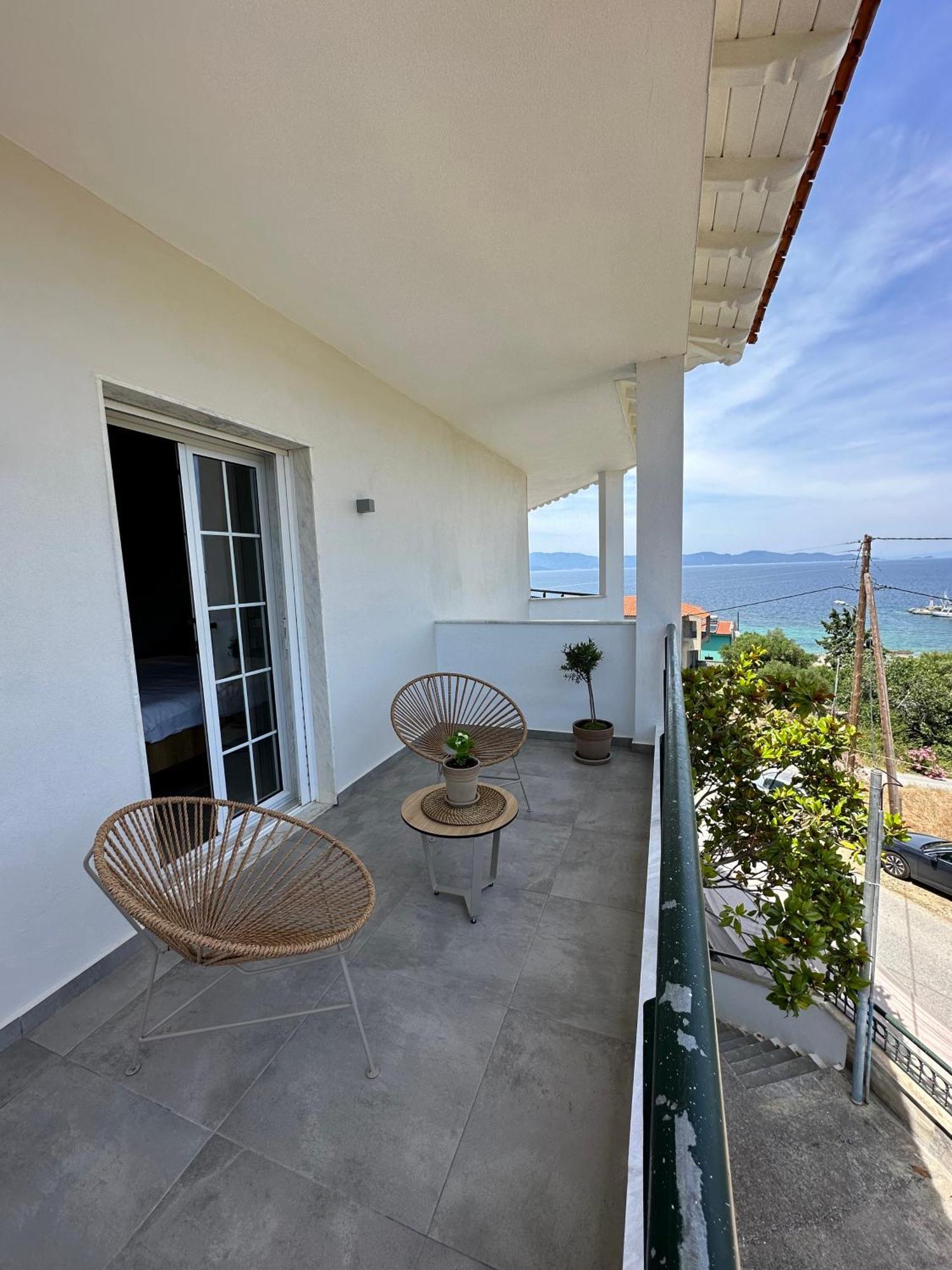 Villa Eleni Greece - Wonderful Sea View Studios Nea Roda Exterior photo